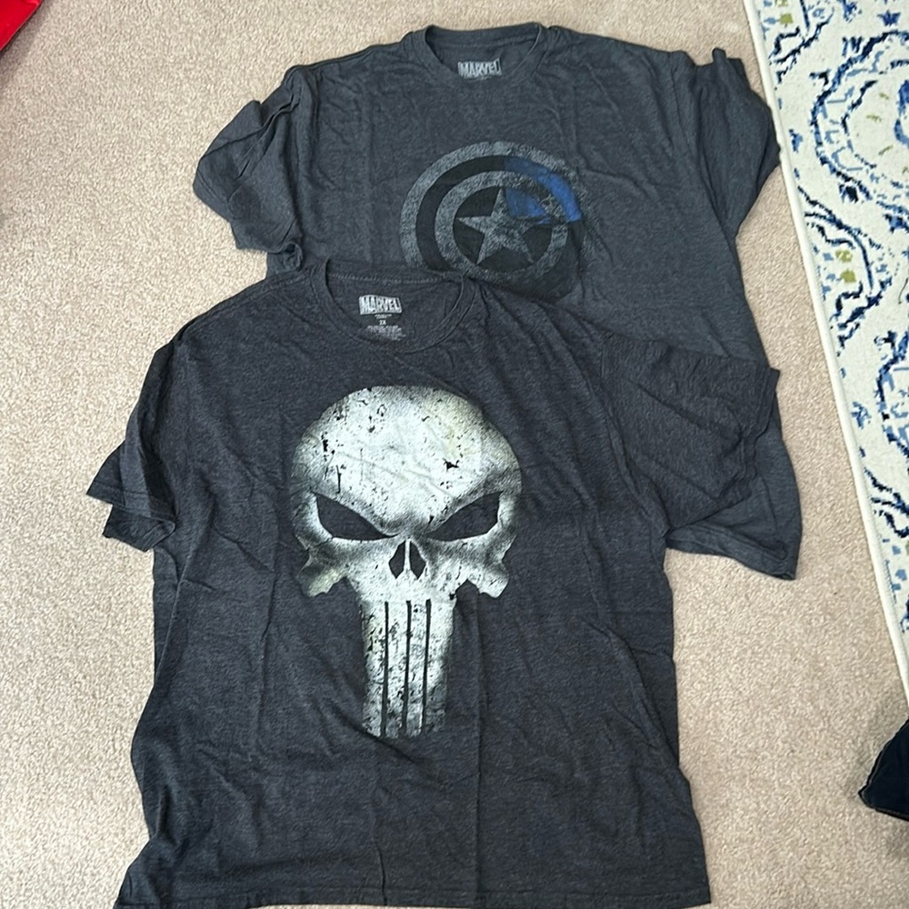 2 Marvel t-shirts